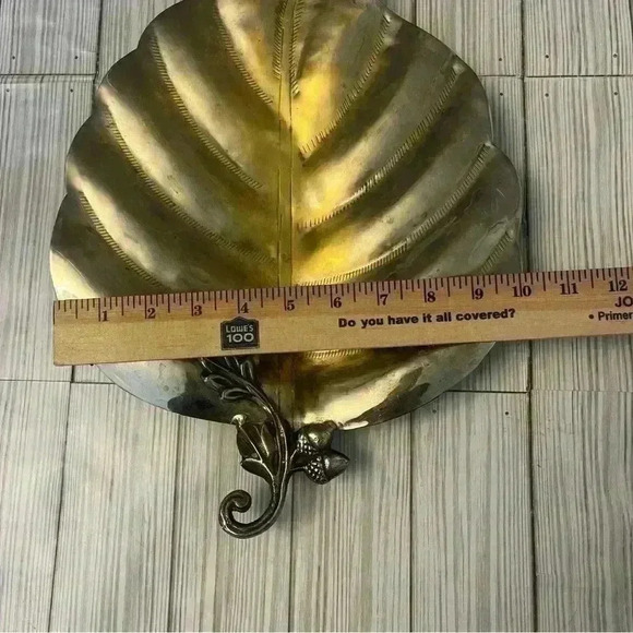 Pair of Brass Leaves Acorns Dish/Tray - Picture 3 of 5